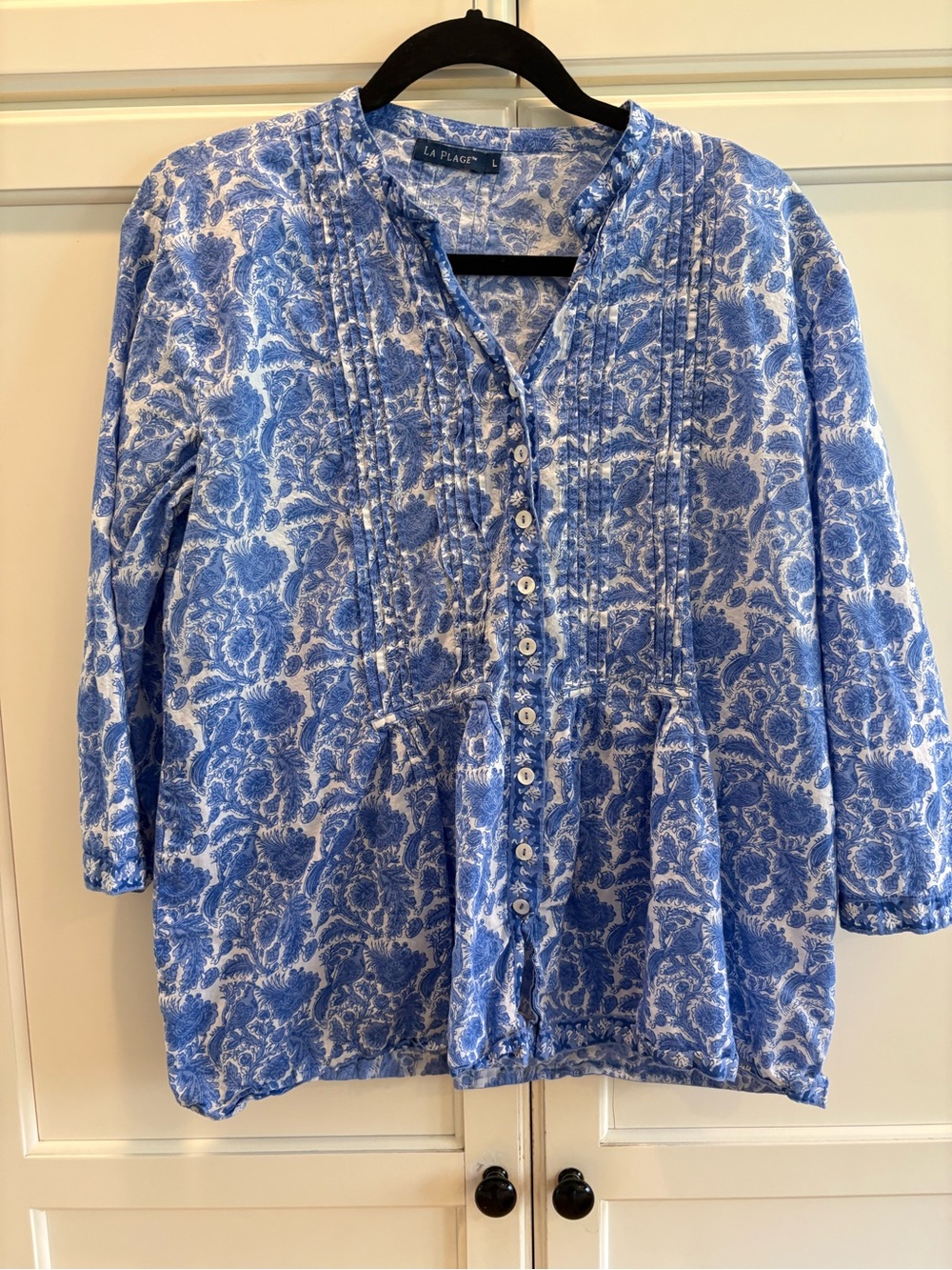 La Plage Blue Floral Button-Front Women's Top